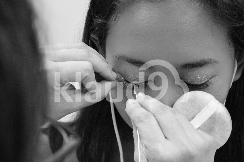 Eyelash make up