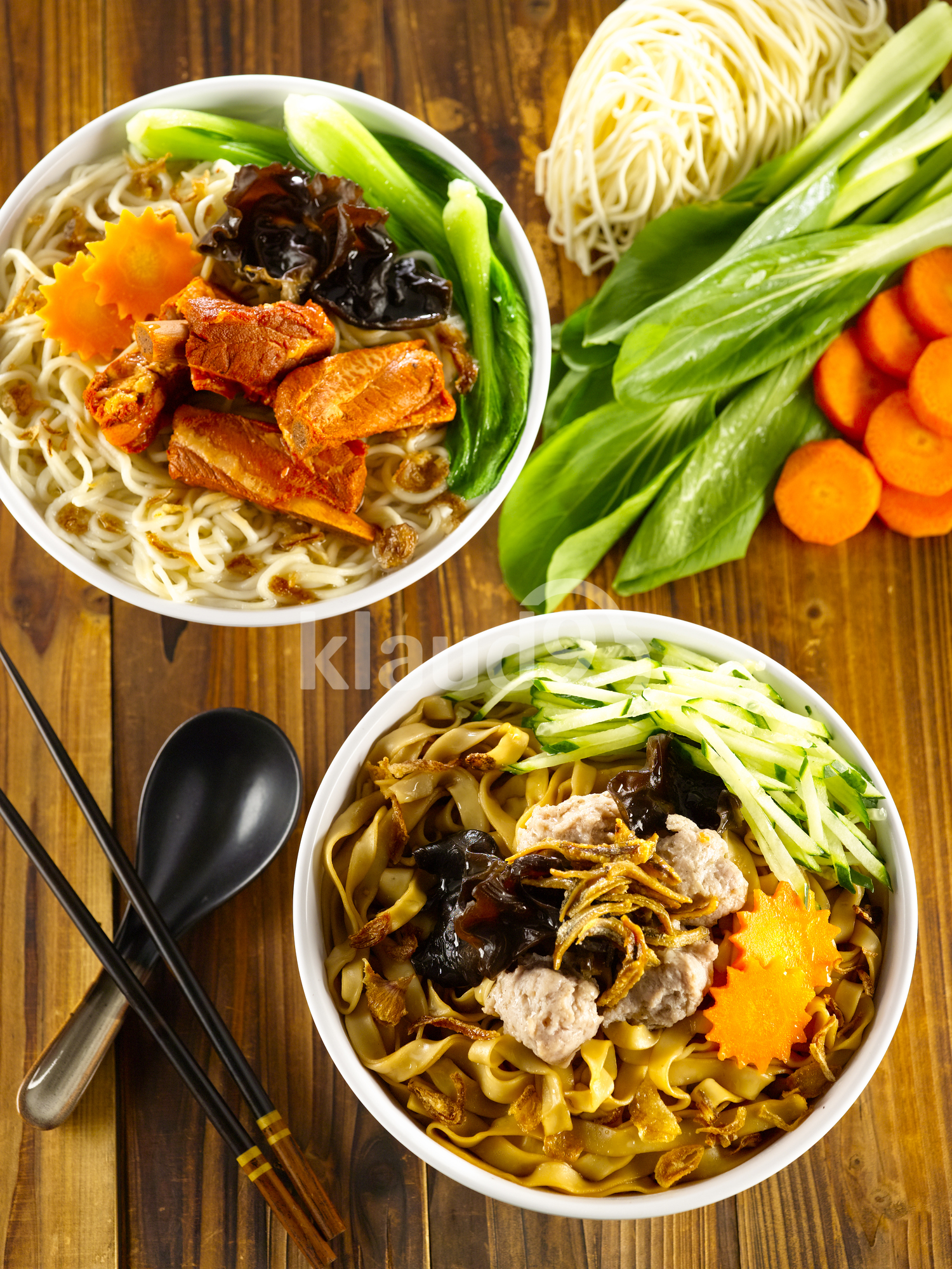 Dried Ban Mian & You Mian (Block & Thin Noodle)