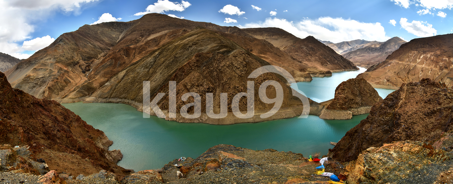 Yamdrok Lake is one of the three largest sacred lake in Tibet.
