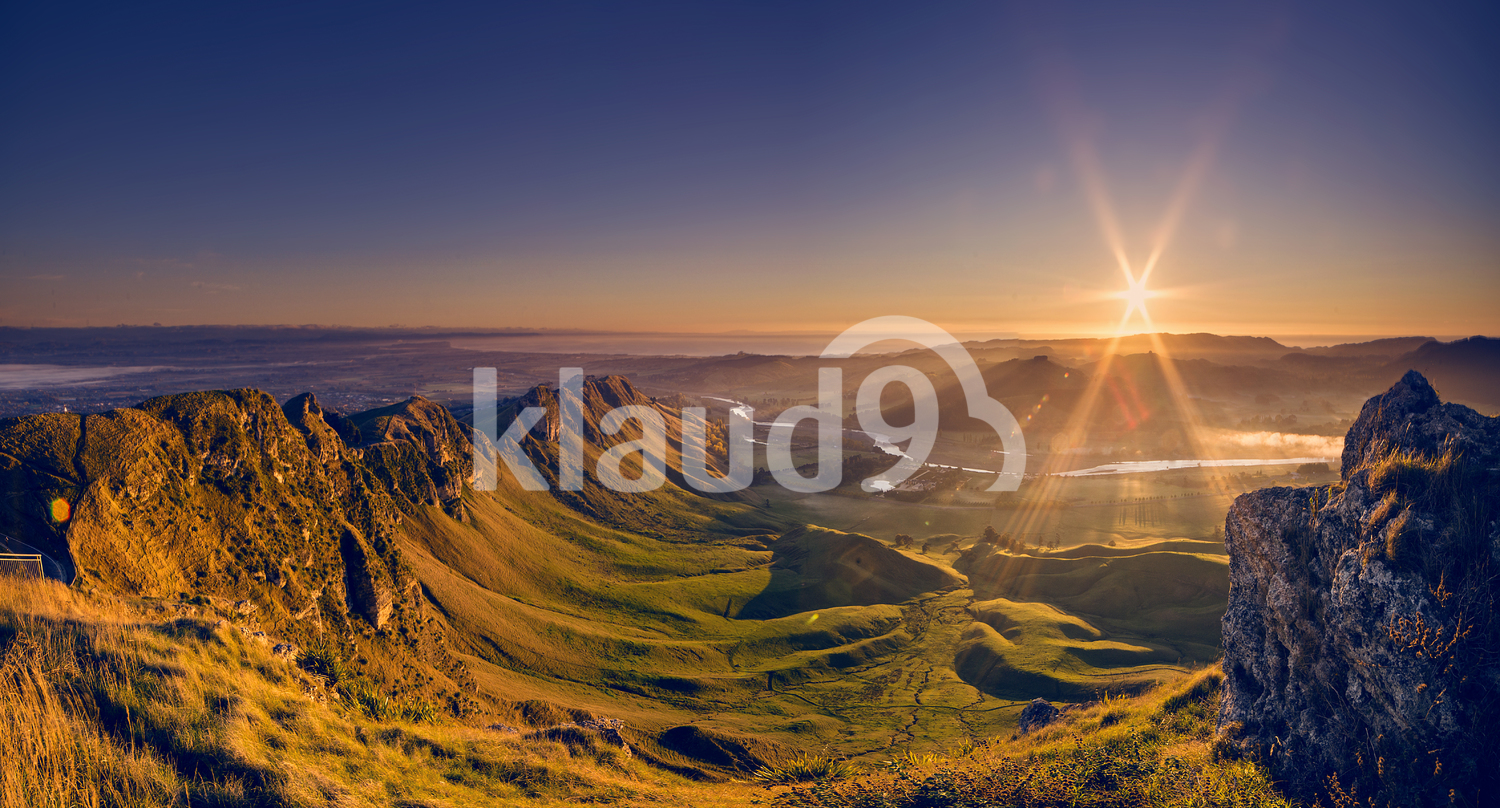 Sunrise at Te Mata Peak, Napier, Hawkes Bay