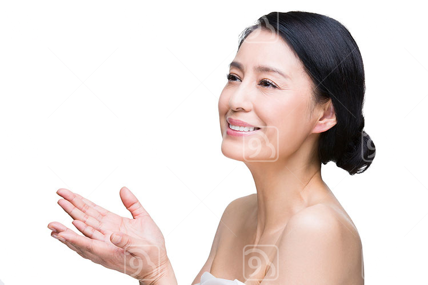 Beautiful mature Chinese woman 