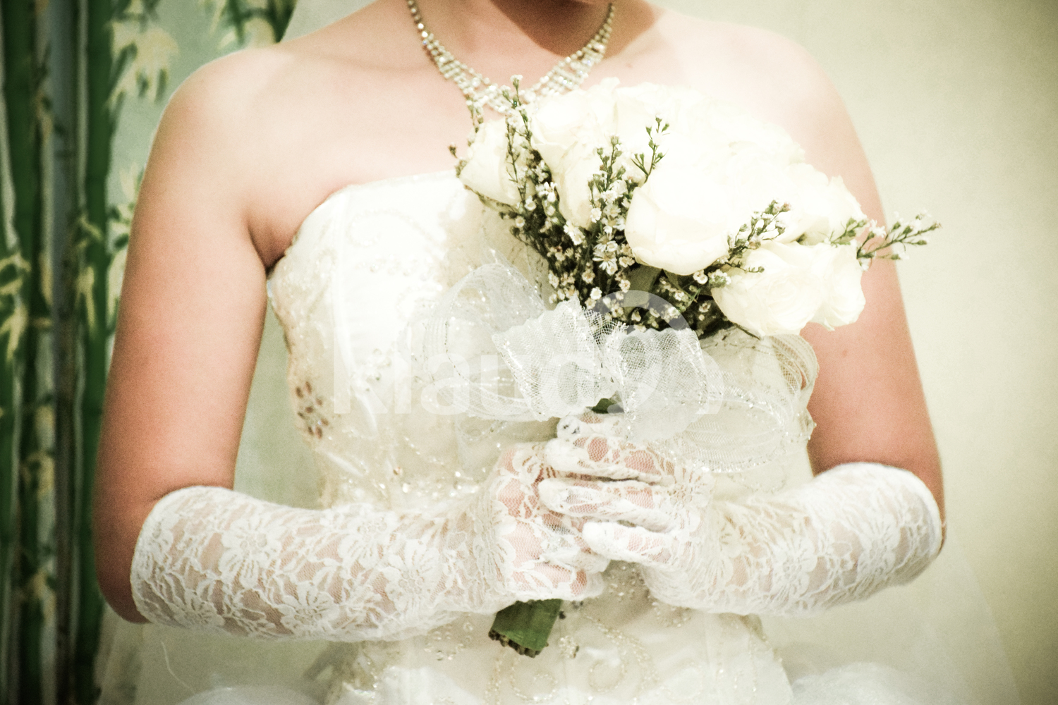 Bride and her flowers