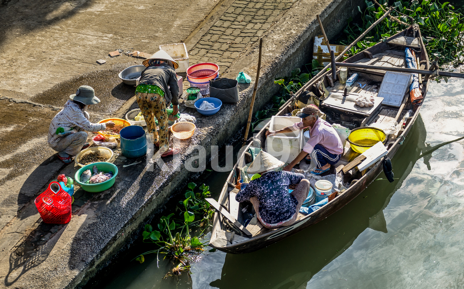 Floating market in Hoi An