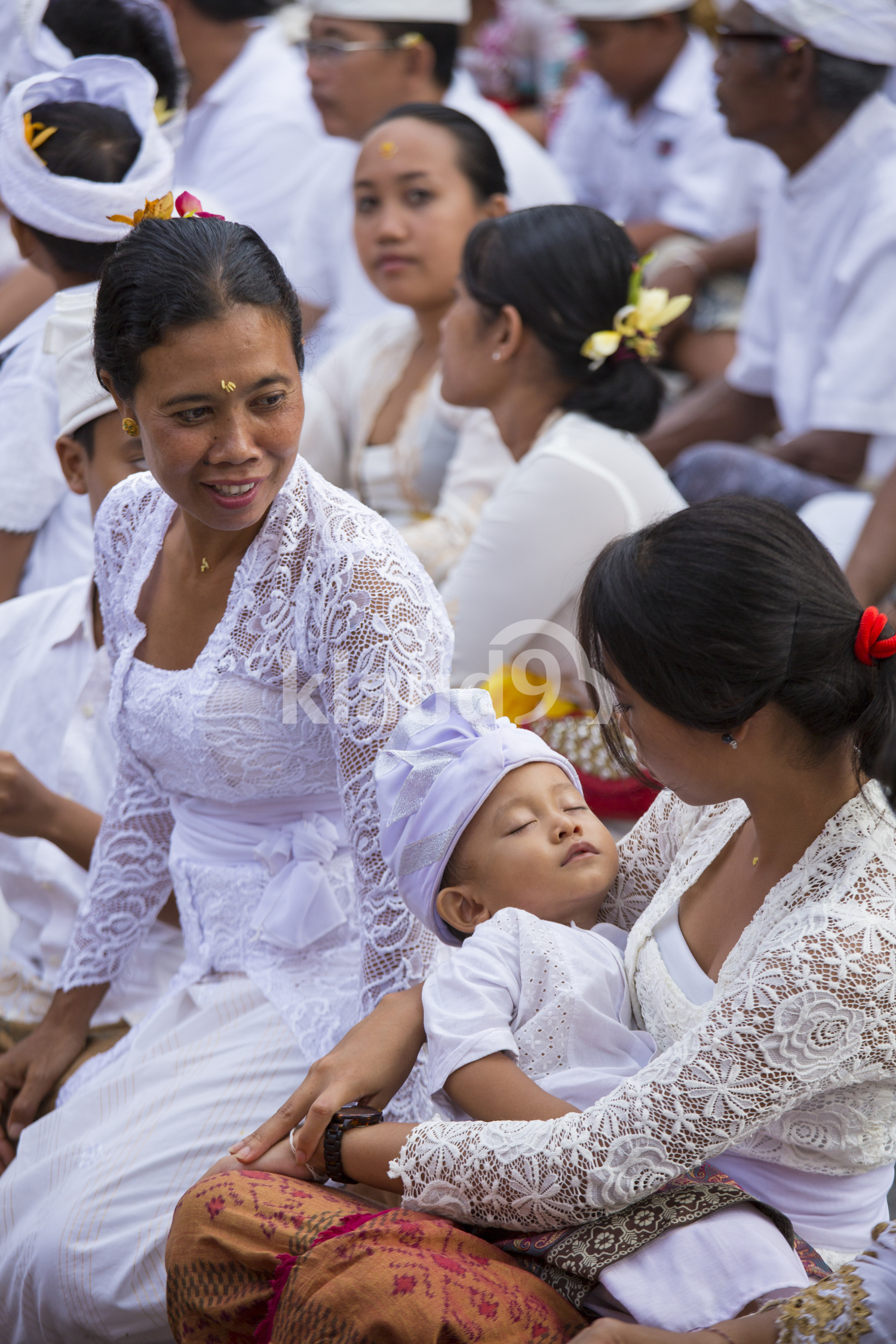 Balinese women at the Nyepi festival