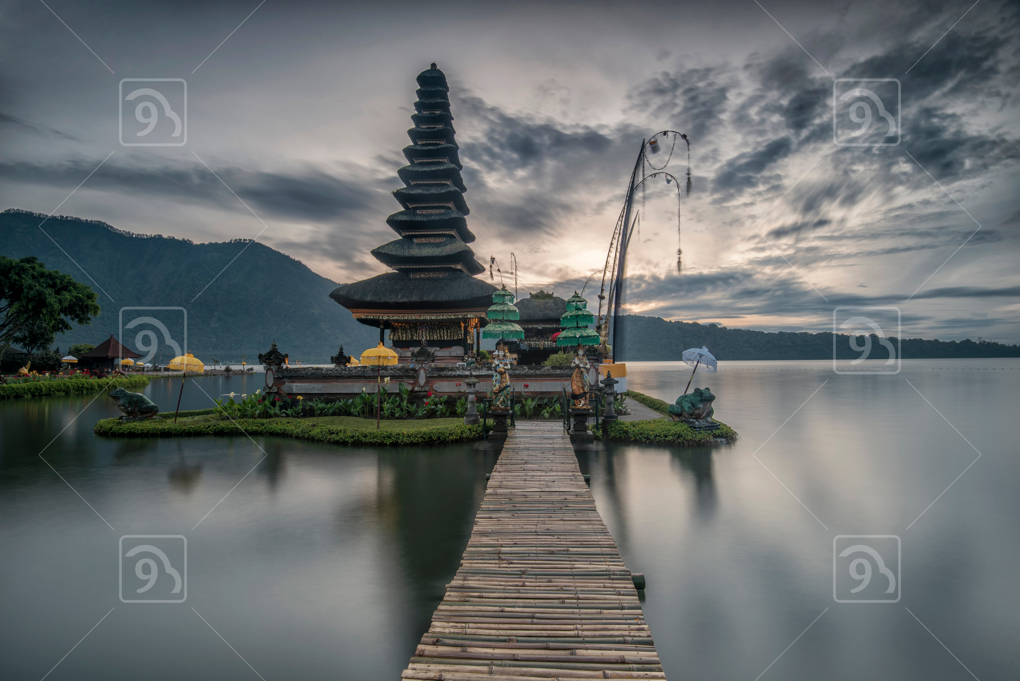 Sunrise at Bedugul lake, Bali 