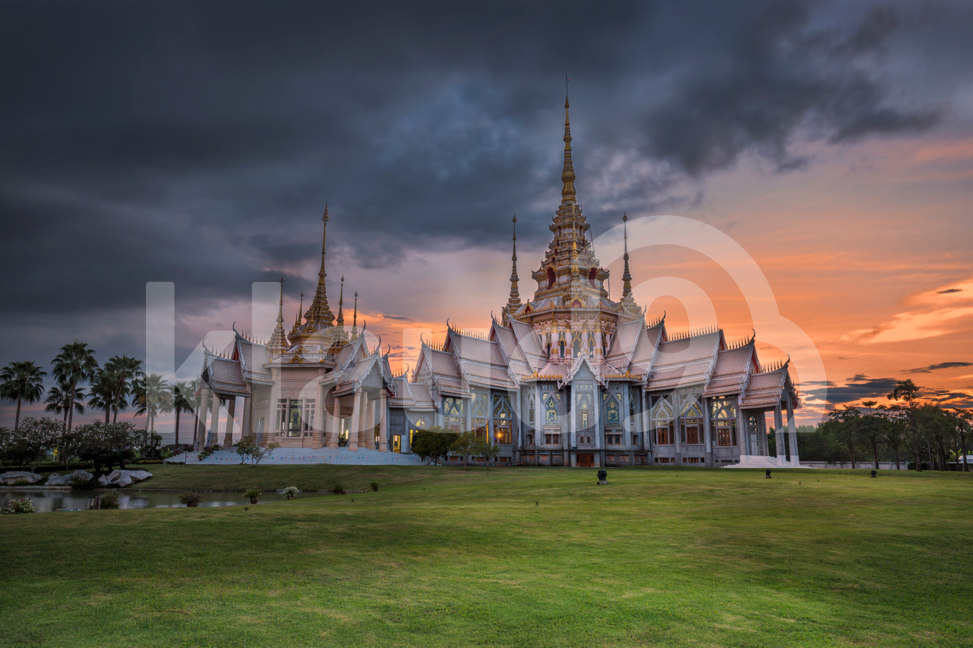 Wat Luang Poh Tor